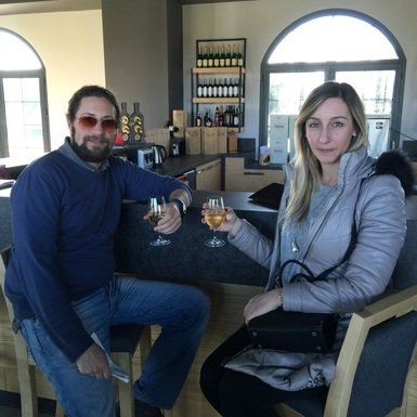 Tadım binasındaki modern bar.